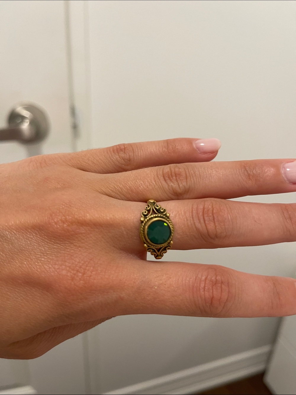 Gold-Tone Vintage Style Green Stone Ring